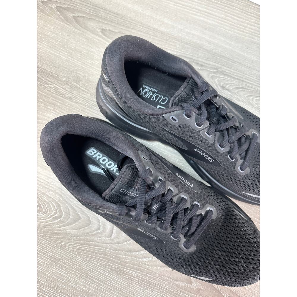 Brooks Ghost 15 Wms Sz 10 Narrow (2A) Triple Black Athletic Running Shoe Sneaker - Picture 4 of 9